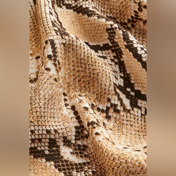 NWT H&M snake print tunic dress size XS - Picture 3 of 10